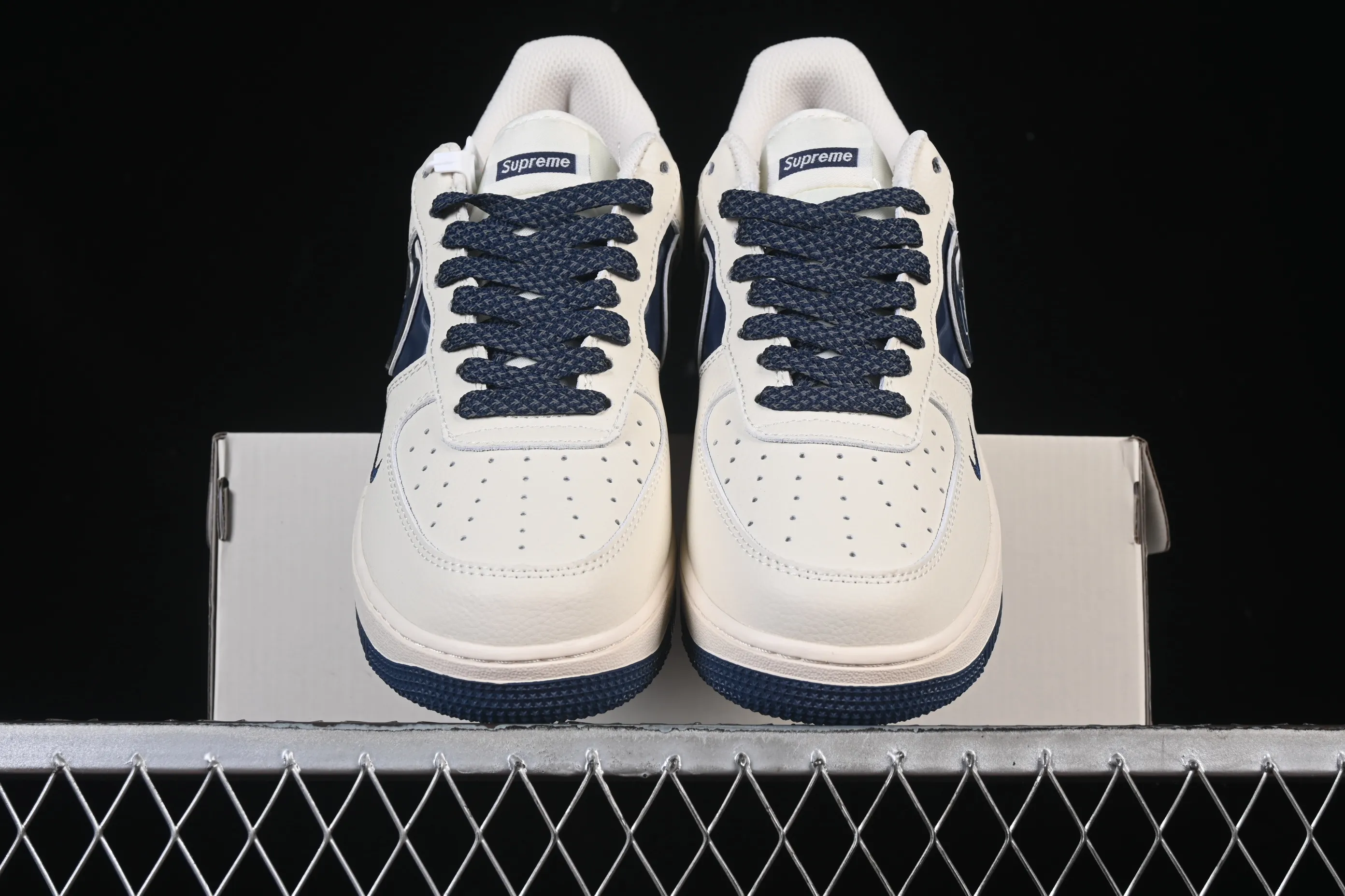 All categories Nk Air Force 1 Air Force series Nk Air Force 1 Low Air Force low top Nike Air Force 1'07 Low Supreme co-branded corrugated beige Air Force 1 low top casual sneakers XY2025-001